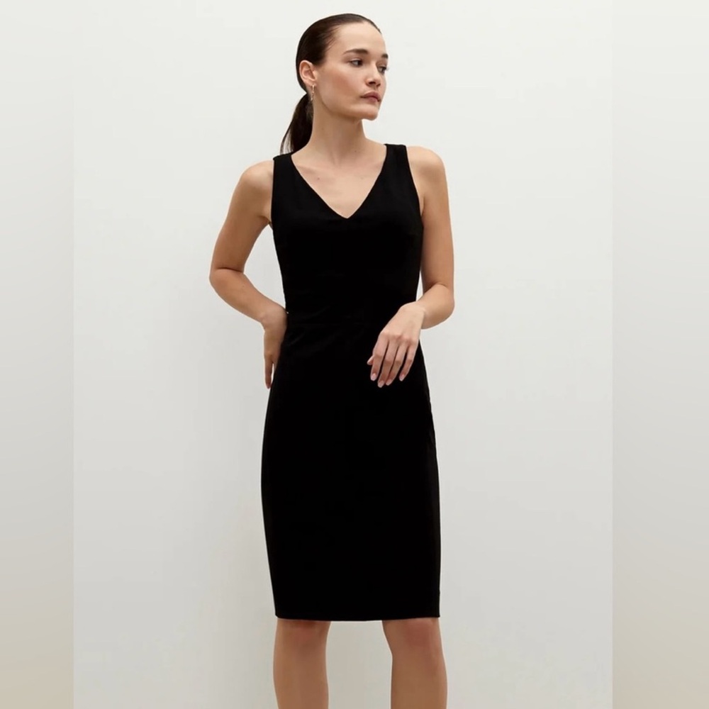 NWT MM Lefleur Rachel Black Dress. Size 6